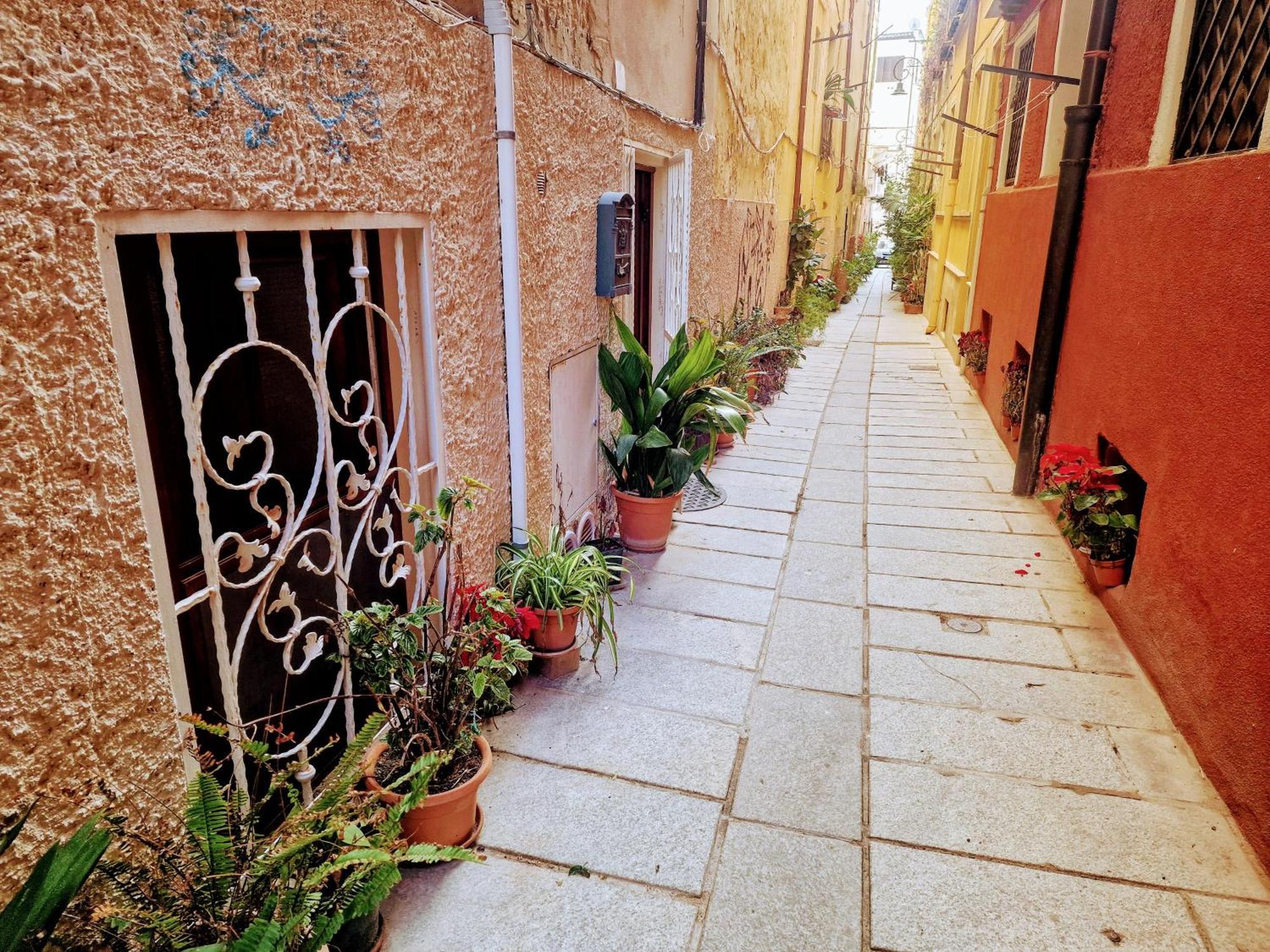 Casa Vacanza Castello Cagliari Exterior photo